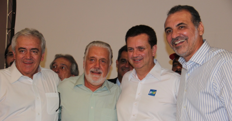 Da esquerda para a direita: o vice-governador da Bahia, Otto Alencar (PSD), o governador Jaques Wagner (PT), Gilberto Kassab (PSD) e deputado federal Nelson Pelegrino (PT-BA)