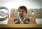 Haddad mira em Serra e diz que vai enfrentá-lo no 2º turno - Zé Carlos Barretta/Folhapress