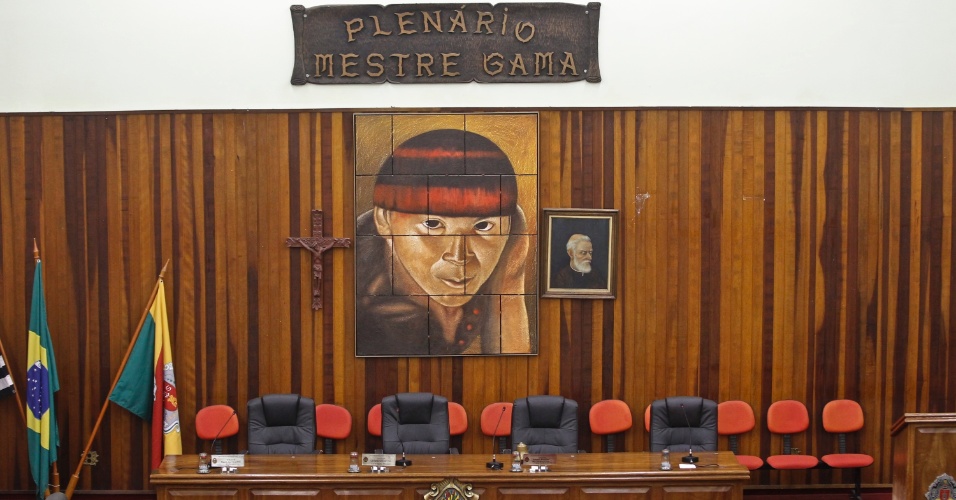 Plenário da Câmara Municipal de Embu das Artes (SP) 