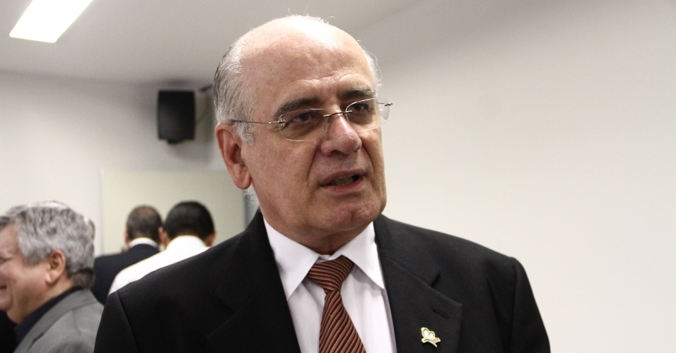 23.jan.2012 - PSB confirma decisão de lançar candiadtura própria à Prefeitura de Manaus e Serafim Côrrea é o nome escolhido para a disputa