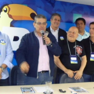 Presidente do Diretório Estadual do PSDB em Minas Gerais, Marcus Pestana, discursa durante convenção do partido em Belo Horizonte - Carlos Eduardo Cherem/UOL