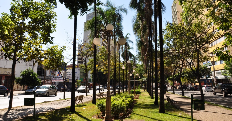 Avenida Goiás, na região central da capital goiana