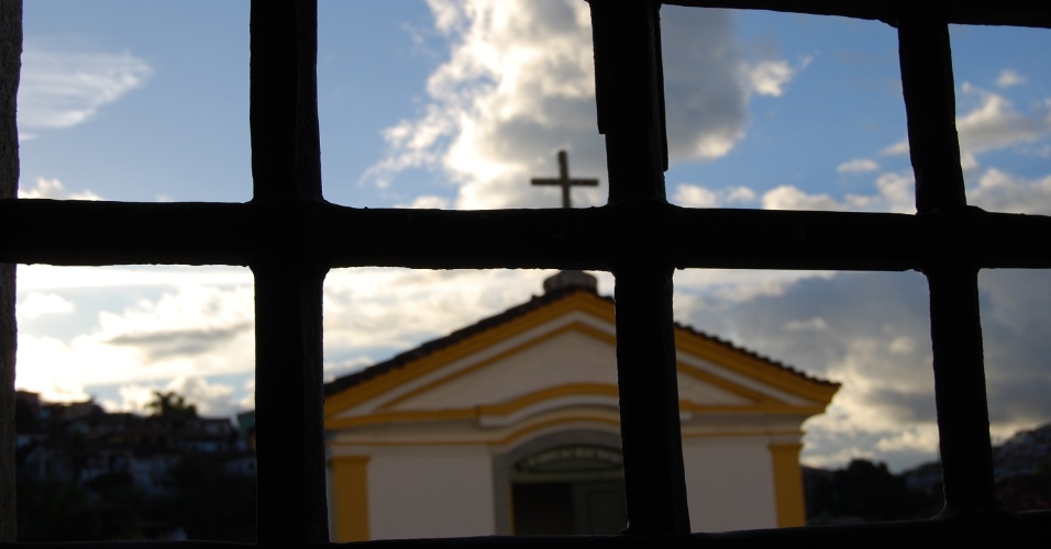 As grades que pertenciam à cadeia, que ficava dentro da Câmara de Mariana, ainda estão lá e suas dependências podem ser visitadas pelo público