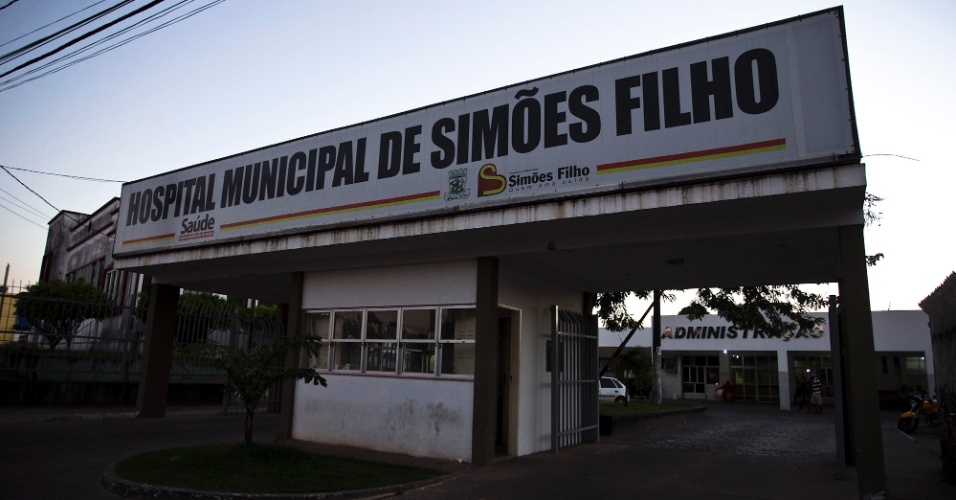 Fachada do hospital municipal de Simões Filho (BA)