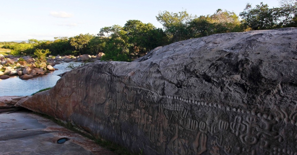 18.set.2012 - Pedra do Ingá, no municipio de Ingá, na Paraíba