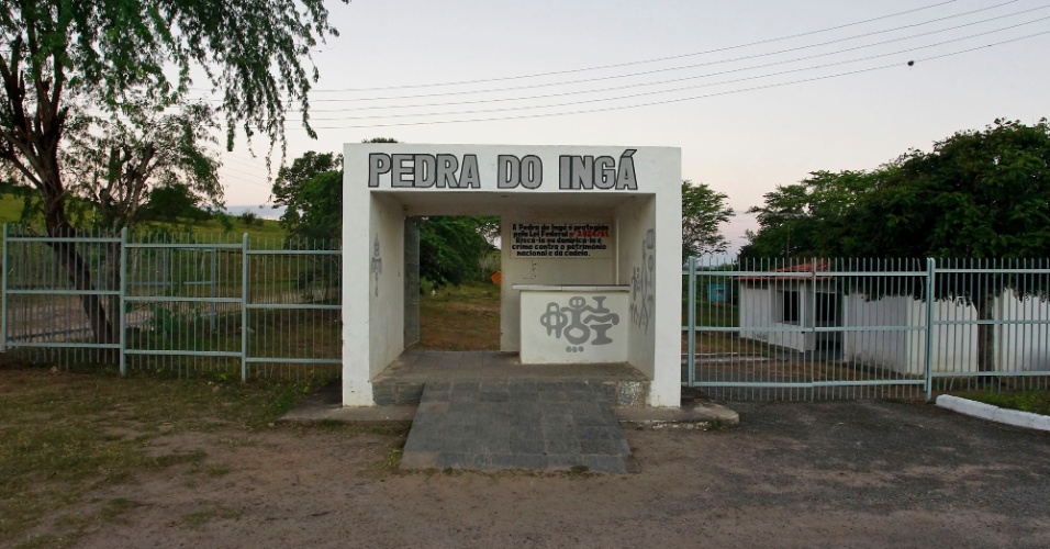 18.set.2012 - Pedra do Ingá, no municipio de Ingá, na Paraíba