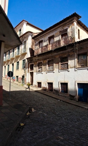 25.set.2012 - Casarão do centro histórico de São Luís, no Maranhão